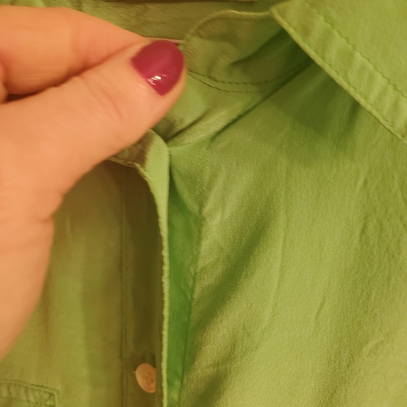J Crew Green Silk Button-Down Shirt - Small - Picture 5 of 10